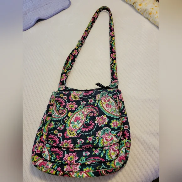 Vera Bradley Pink and Green Crossbody Bag with Floral Paisley Design Wallet Set - Picture 6 of 13